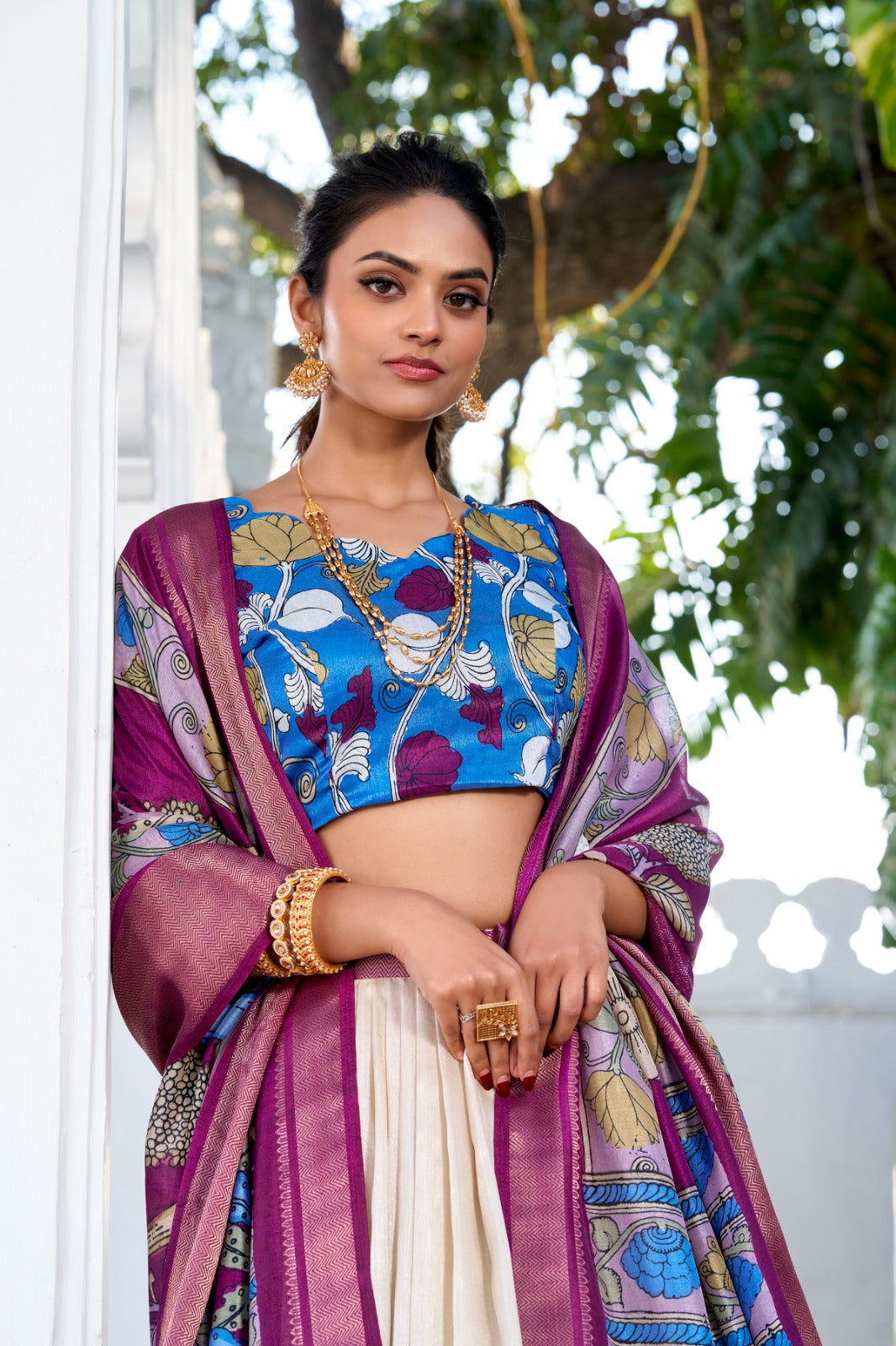 Presenting a perfectly blendedTussar silk lehenga for festive season to charm your look!β¨ - Navratri And other Festival